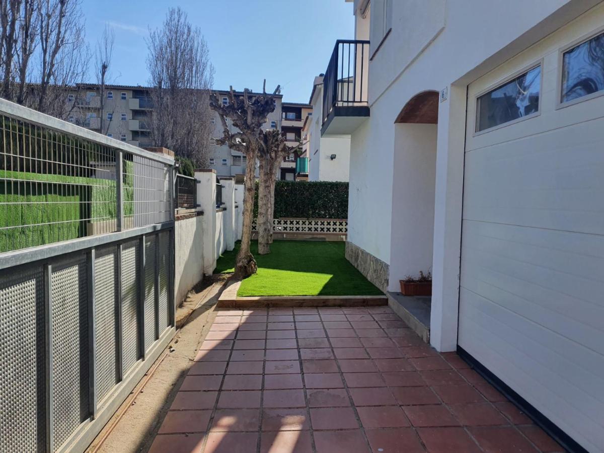 Holiday Home Villa Guapa Лестартит Екстериор снимка