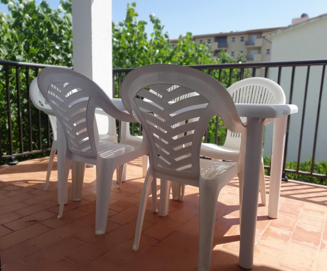 Holiday Home Villa Guapa Лестартит Екстериор снимка