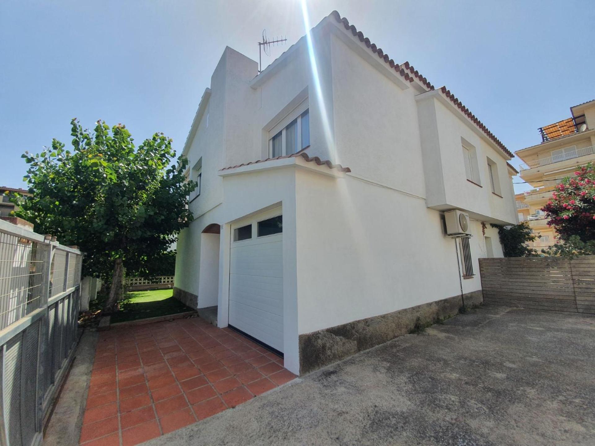 Holiday Home Villa Guapa Лестартит Екстериор снимка